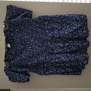 Old Navy off the shoulder smocked floral print blue size XL
